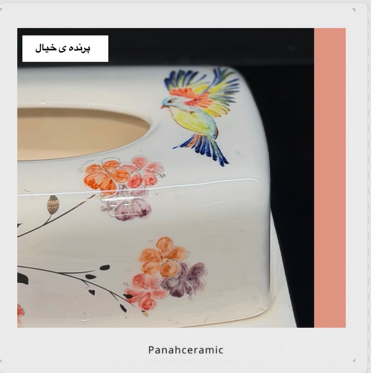 جعبهی دستمال کاغذی سرامیکی طرح پرندهی خیال به همراه تزیین برگ های طلایی