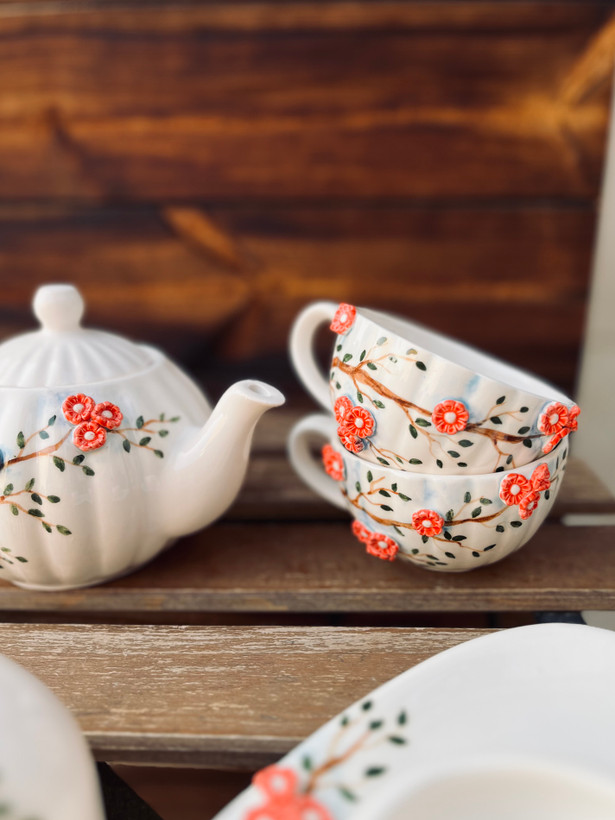 سرویس پذیرایی سرامیکی دستساز طرح شکوفه های بهاری(پس کرایه)